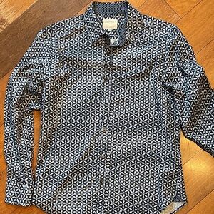 Stylish Geometric Patterned Shirt